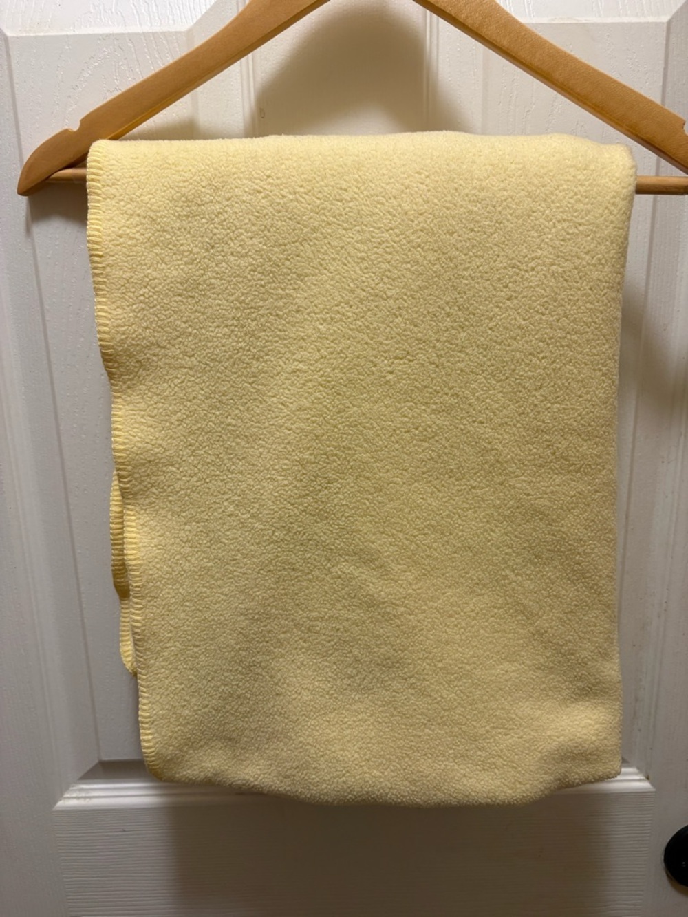 Ralph Lauren RL Teddy Bear Yellow Fleece Throw Blanket 50x68 - Picture 10 of 13